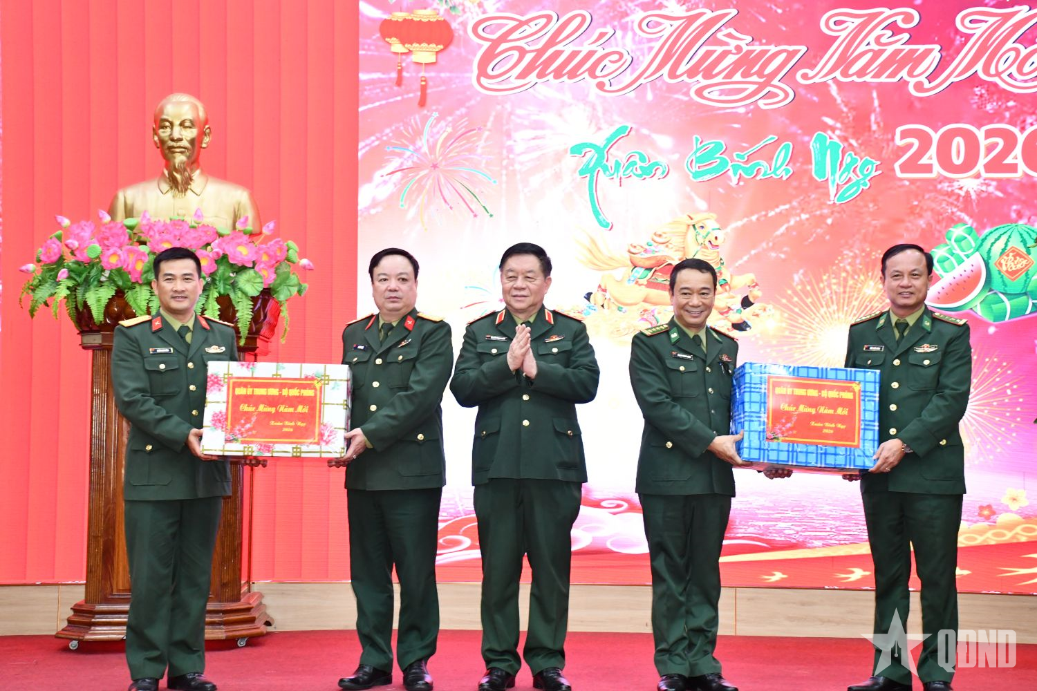 Đại tướng Nguyễn Trọng Nghĩa thăm, chúc Tết cán bộ, chiến sĩ LLVT tỉnh Quảng Trị